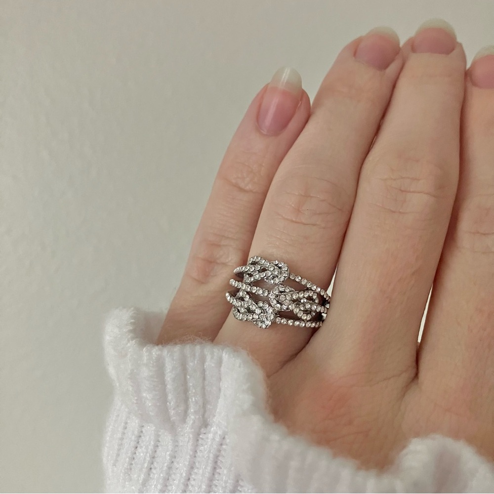 Square Knots Three Shank Sparkly Rhinestones Ring Glam Nautical Glam Silver Pave